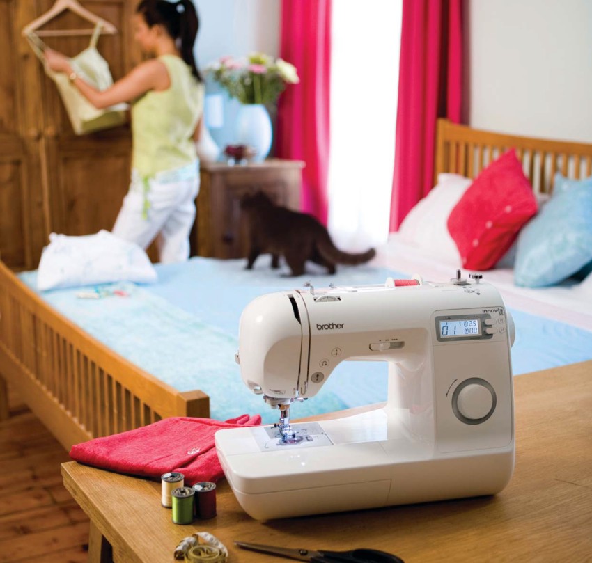 Šicí stroj Brother NV15