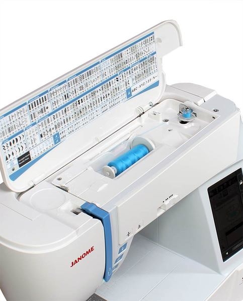 Šicí stroj Janome Skyline S7